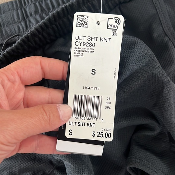 NWT adidas shorts - Picture 2 of 3